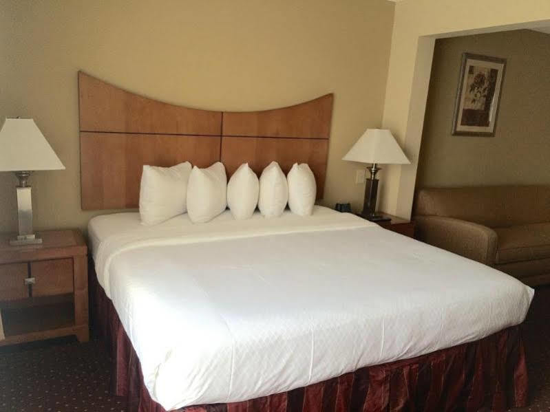 Wingate By Wyndham, Universal Studios - Free Theme Park Shuttle Orlando Exterior photo